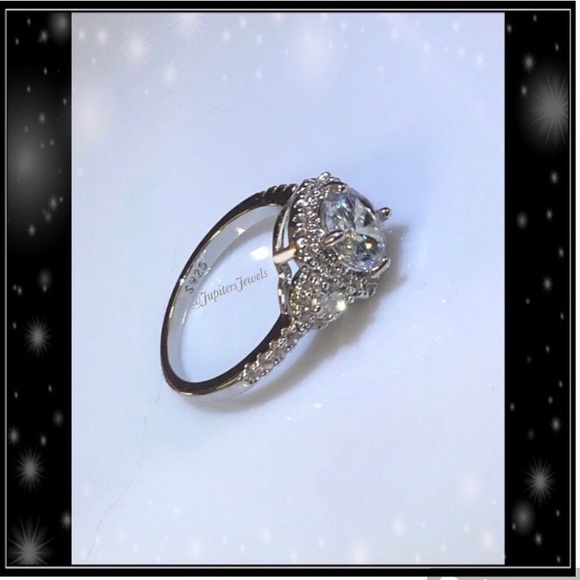 NEW 14K White Gold Round Simulated Diamond Dimensional Prism Halo Ring - Picture 5 of 5